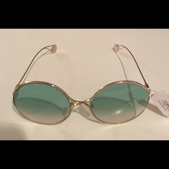 GUCCI GG0253S ROUND SUNGLASSES w/PEARL DETAIL - Picture 5 of 8